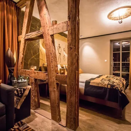 Farmerhaus-lodge Hotel