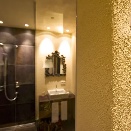 Farmerhaus-lodge Hotel