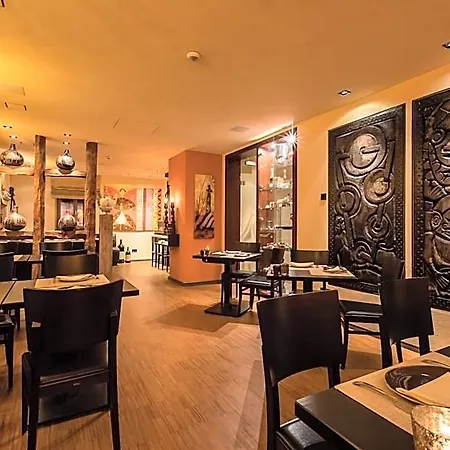 Farmerhaus-lodge Hotel 4*